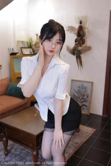 日本工口h无翼乌全彩老师在上课